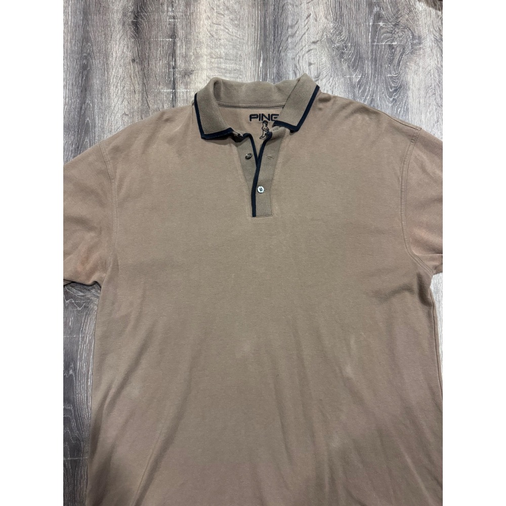 Ping Golf Polo Shirt Mens Medium Tan Khaki Cotton Short Sleeve Navy Trim Logo
